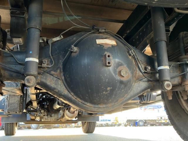 MITSUBISHI CANTER 2017 Image 31