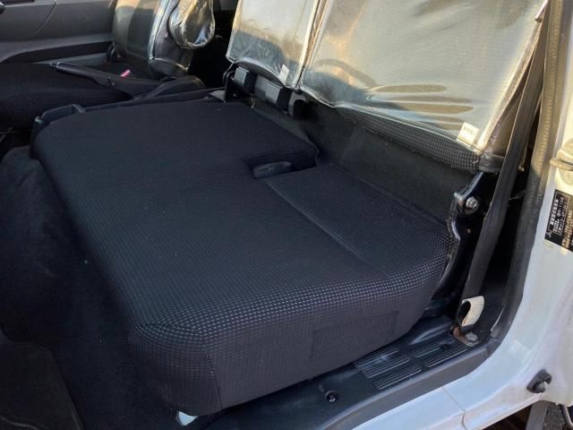 MITSUBISHI CANTER 2017 Image 31