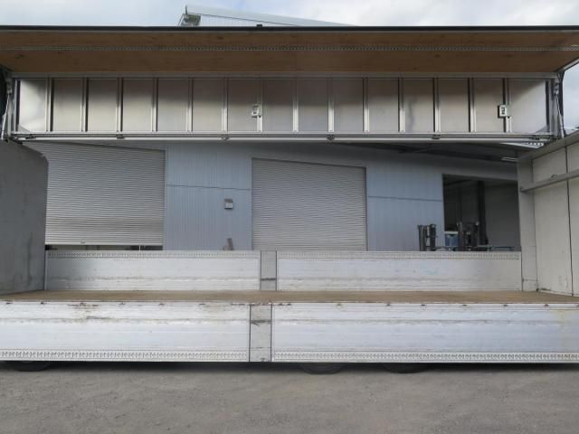 ISUZU GIGA 2014 Image 31