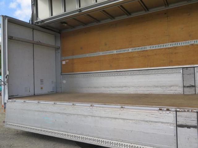 ISUZU GIGA 2014 Image 31