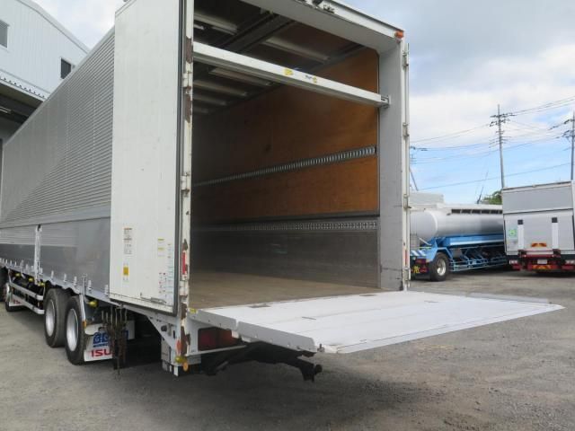 ISUZU GIGA 2014 Image 31