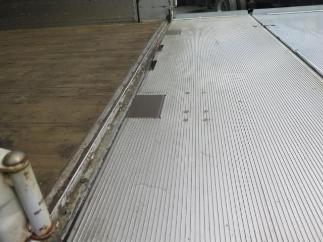 ISUZU GIGA 2014 Image 31