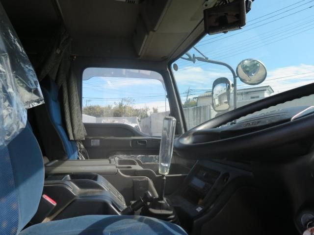 ISUZU GIGA 2014 Image 31