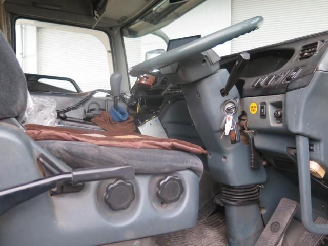 MITSUBISHI FUSOU SUPER GREAT 2002 Image 31