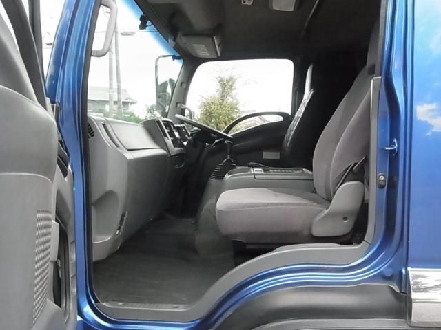 ISUZU FORWARD 2013 Image 31