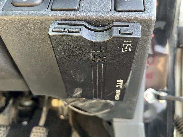 DAIHATSU COPEN 2016 Image 31