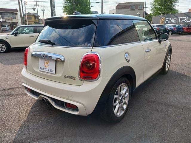 BMW MINI COOPER S 2015 Image 31