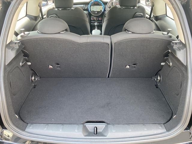 BMW MINI COOPER S 2014 Image 31