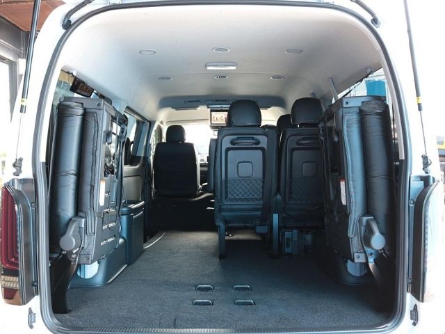 TOYOTA HIACE WAGON 2022 Image 31