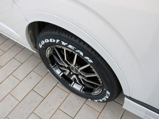 TOYOTA HIACE WAGON 2022 Image 31