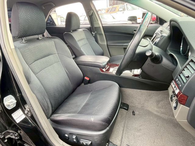 TOYOTA MARK X 2012 Image 31