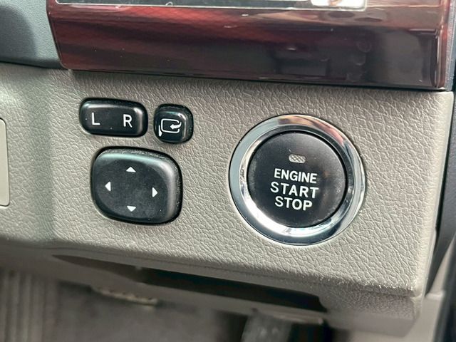 TOYOTA MARK X 2012 Image 31