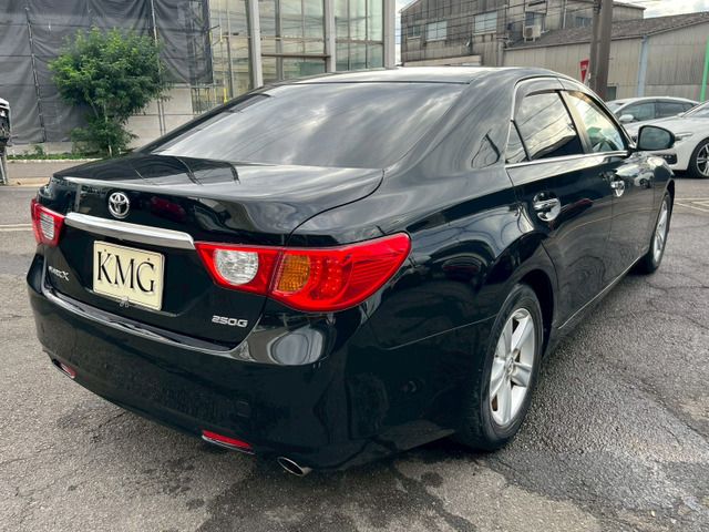 TOYOTA MARK X 2012 Image 31