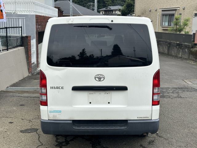 TOYOTA HIACE VAN 2WD 2004 Image 31