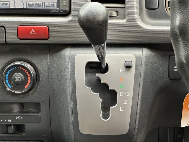 TOYOTA HIACE VAN 2WD 2008 Image 31