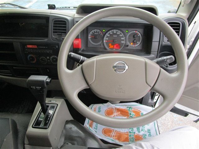 NISSAN ATLAS 2015 Image 31