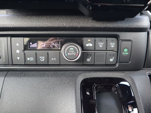 HONDA N BOX CUSTOM 2024 Image 31