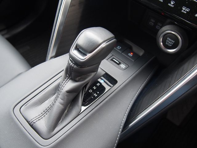 TOYOTA HARRIER 2WD 2023 Image 31