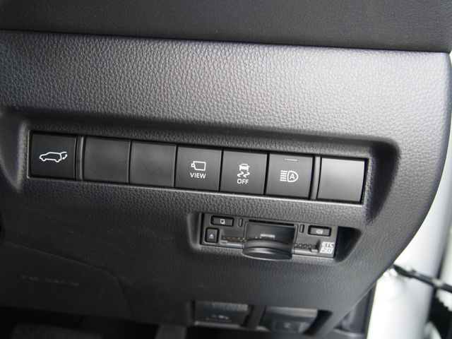 TOYOTA HARRIER 2WD 2023 Image 31