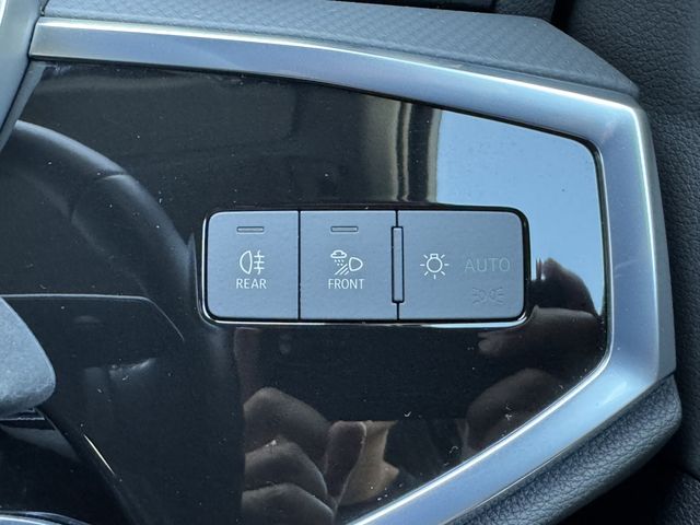 AUDI Q3 2020 Image 31