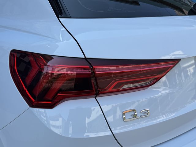 AUDI Q3 2020 Image 31