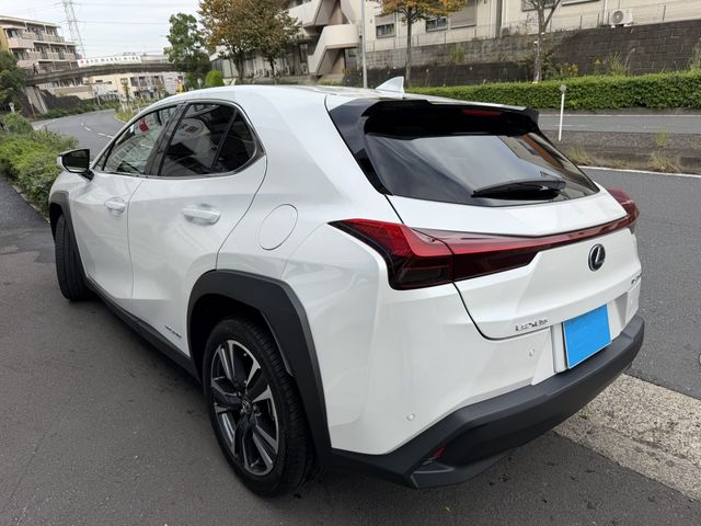 TOYOTA LEXUS UX250H 2022 Image 31