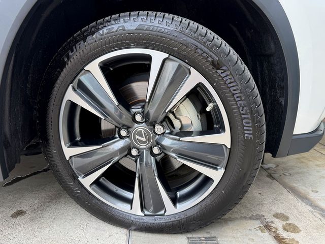 TOYOTA LEXUS UX250H 2022 Image 31