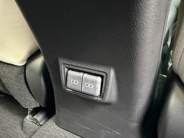 TOYOTA LEXUS UX250H 2022 Image 31