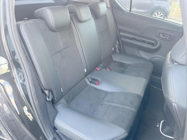 TOYOTA AQUA 2015 Image 31