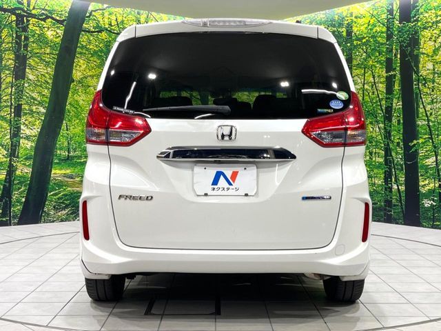 HONDA FREED HYBRID 2016 Image 31