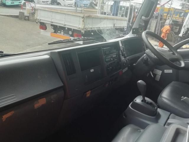 ISUZU ELF 2017 Image 31