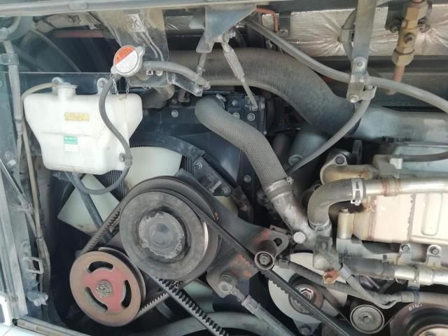 HINO MELPHA 2013 Image 31