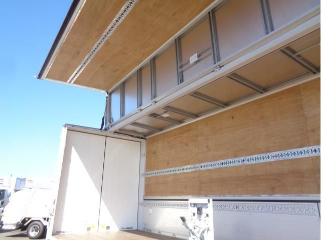 MITSUBISHI FUSOU SUPER GREAT 2023 Image 31