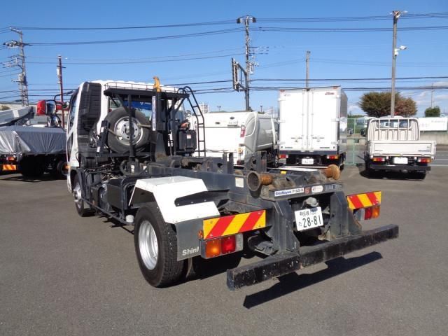 MITSUBISHI FUSOU FIGHTER 2022 Image 31