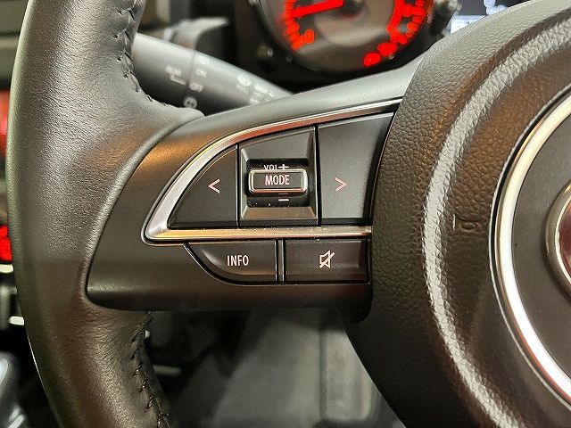 SUZUKI JIMNY 4WD 2024 Image 31