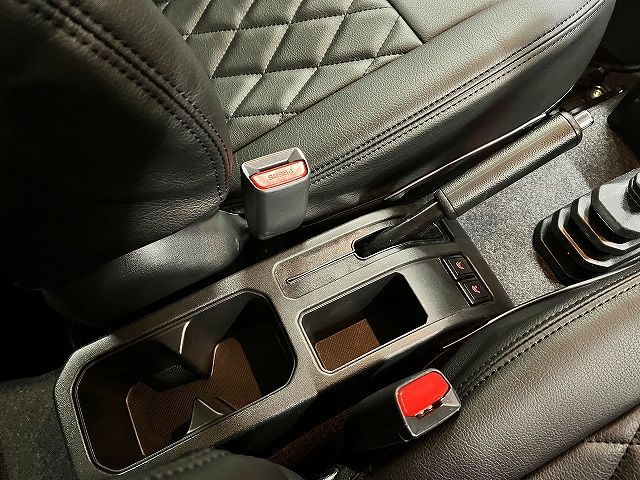 SUZUKI JIMNY 4WD 2024 Image 31