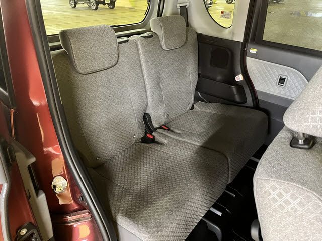 DAIHATSU TANTO CUSTOM 2020 Image 31