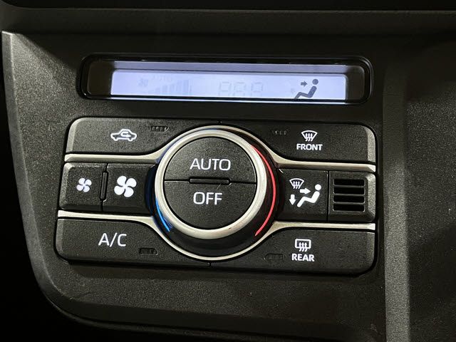 DAIHATSU TANTO CUSTOM 2020 Image 31