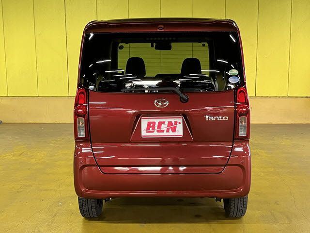 DAIHATSU TANTO CUSTOM 2020 Image 31
