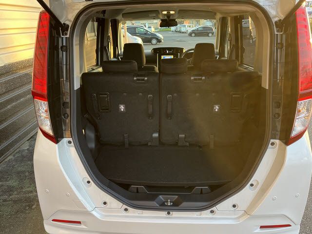 TOYOTA ROOMY 2020 Image 31