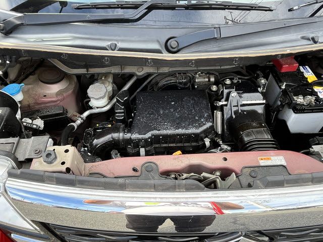 SUZUKI SPACIA CUSTOM Z 2017 Image 31