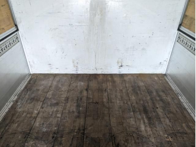 ISUZU GIGA 2018 Image 31