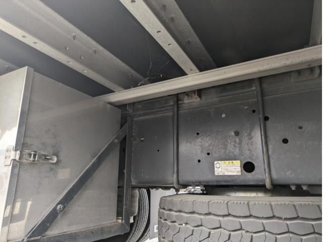 ISUZU GIGA 2018 Image 31