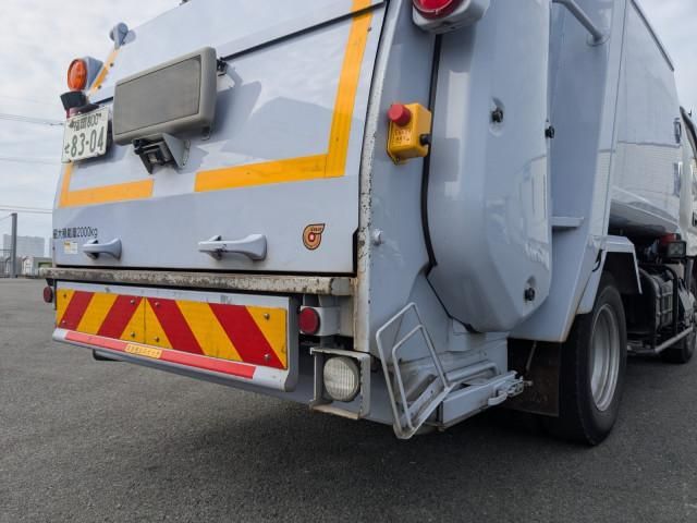 HINO DUTRO 2018 Image 31