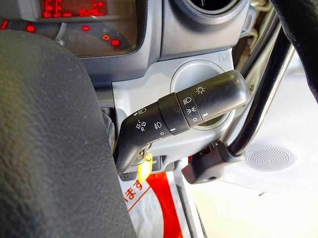 HINO DUTRO 2017 Image 31