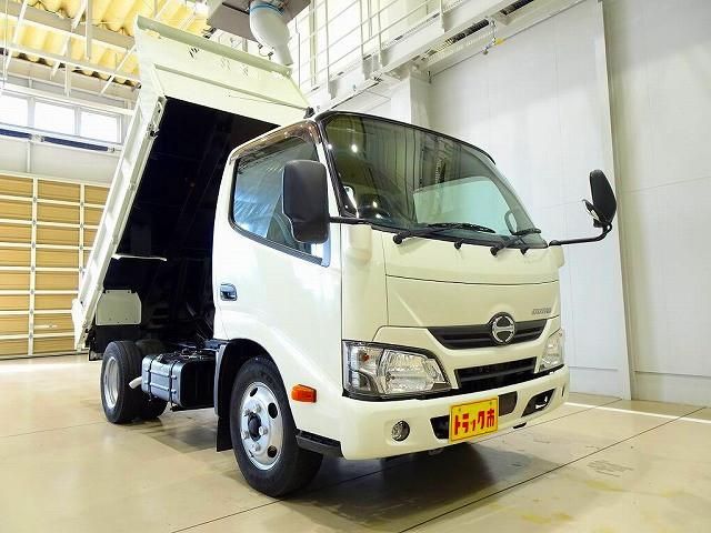 HINO DUTRO 2017 Image 31