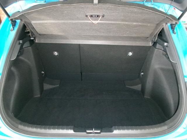 TOYOTA COROLLA SPORT HYBRID 2018 Image 31