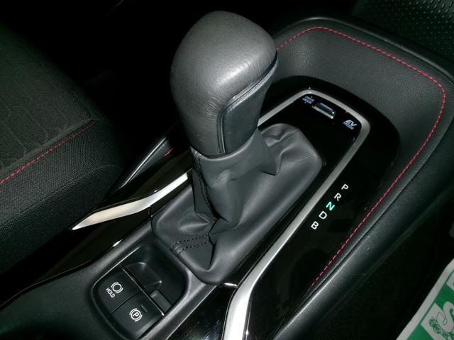 TOYOTA COROLLA SPORT HYBRID 2018 Image 31