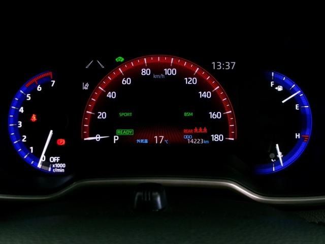 TOYOTA COROLLA SPORT HYBRID 2018 Image 31