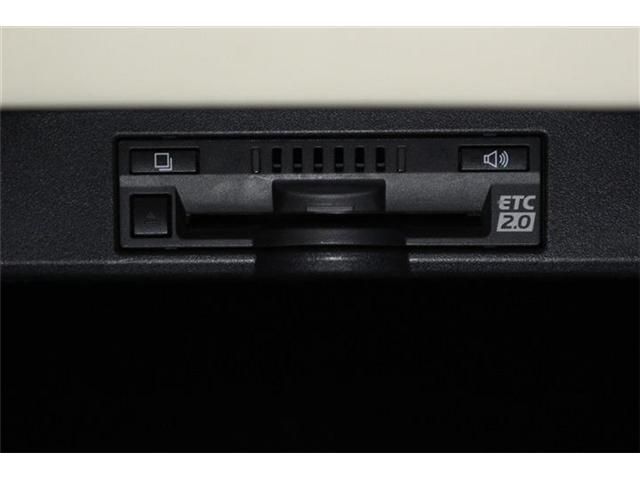 TOYOTA LEXUS NX300H AWD 2018 Image 31